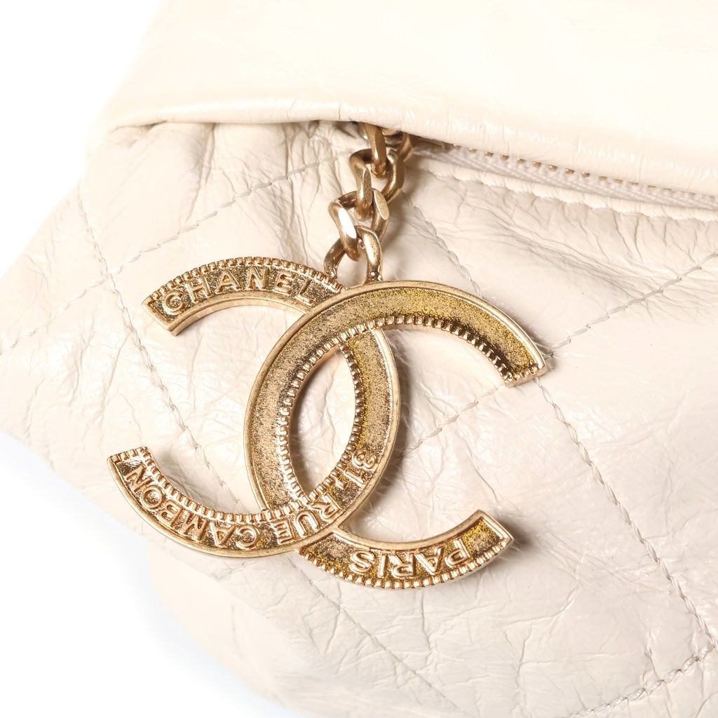 Chanel 12 SS Midnight Swim Balcony Chain Handbag Clutch White Shiny Calfskin — view 6
