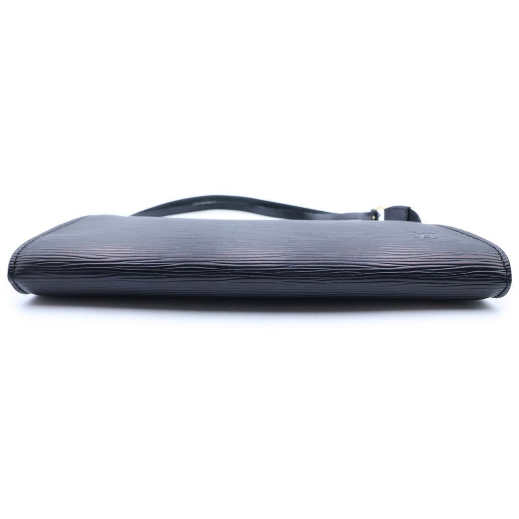 Louis Vuitton Epi Pochette Accessoires Handbag Black — view 4