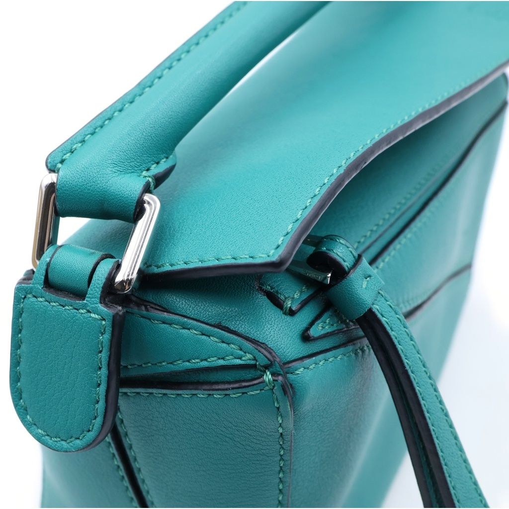 Loewe Puzzle Mini Green Leather Shoulder Bag — view 7