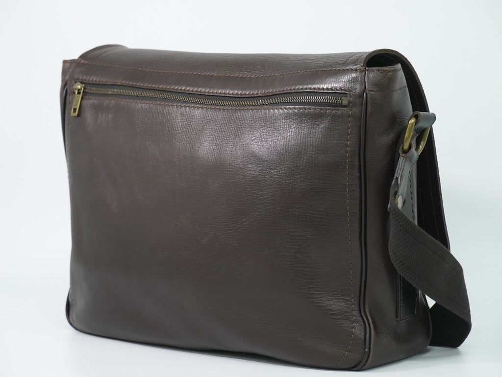 Louis Vuitton LV Omaha Utah Leather Shoulder Bag Cafe Dark Brown — view 2