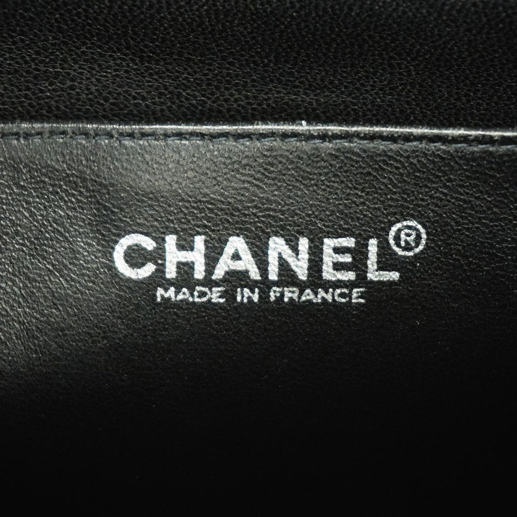 Chanel Shoulder Bag Maxi Quilted Caviar Leather Black Silver — view 5