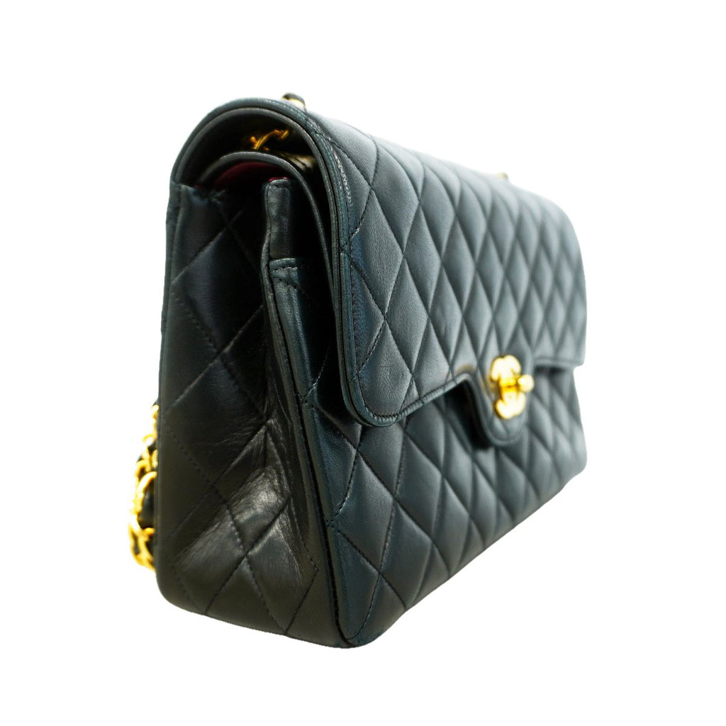 Chanel Shoulder Bag Quilted Lambskin Black Gold — view 2