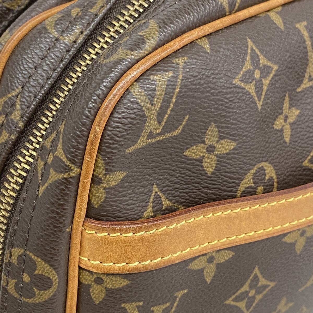 Louis Vuitton Shoulder Bag Monogram Reporter PM Brown — view 7