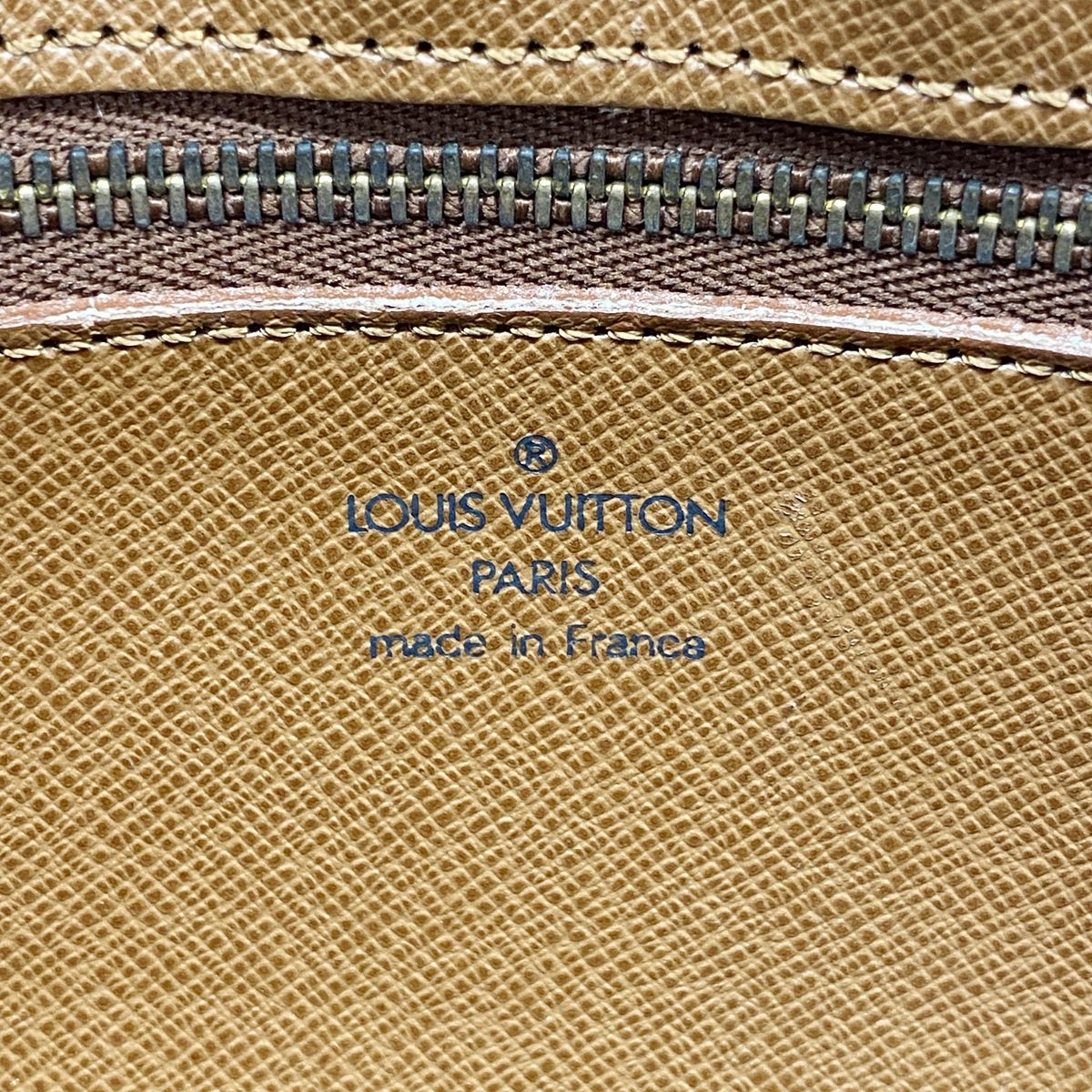 Louis Vuitton Clutch Monogram Marly Dragonne GM Brown — view 5