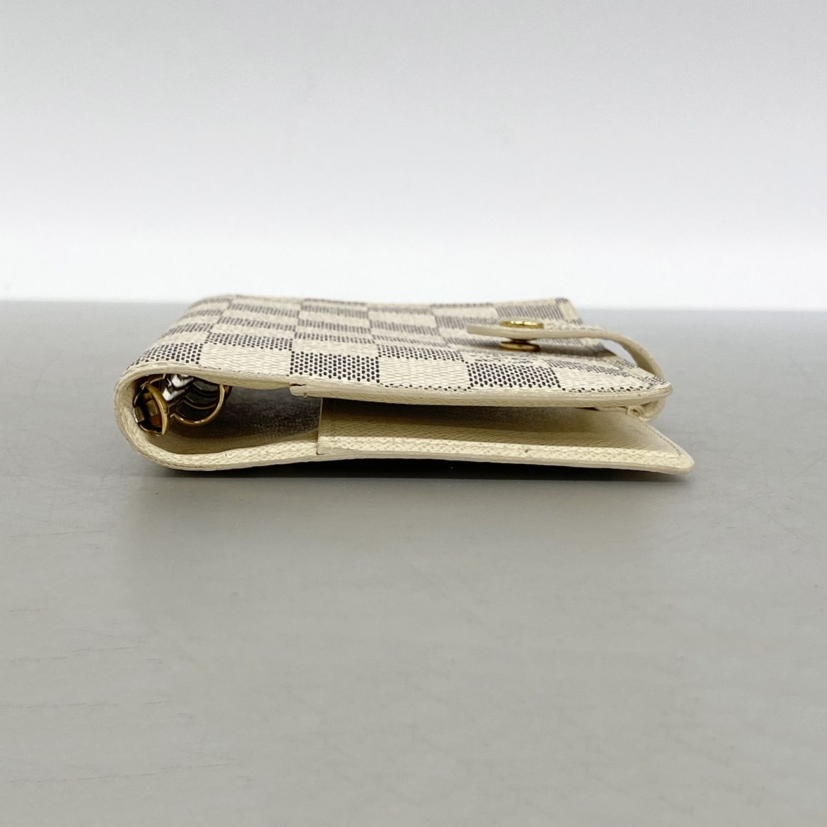 Louis Vuitton Agenda Cover Damier Azur PM White — view 3