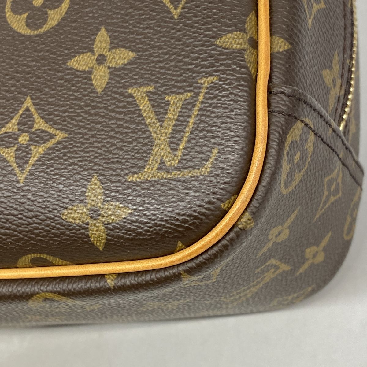 Louis Vuitton Handbag Monogram Trouville Brown — view 7