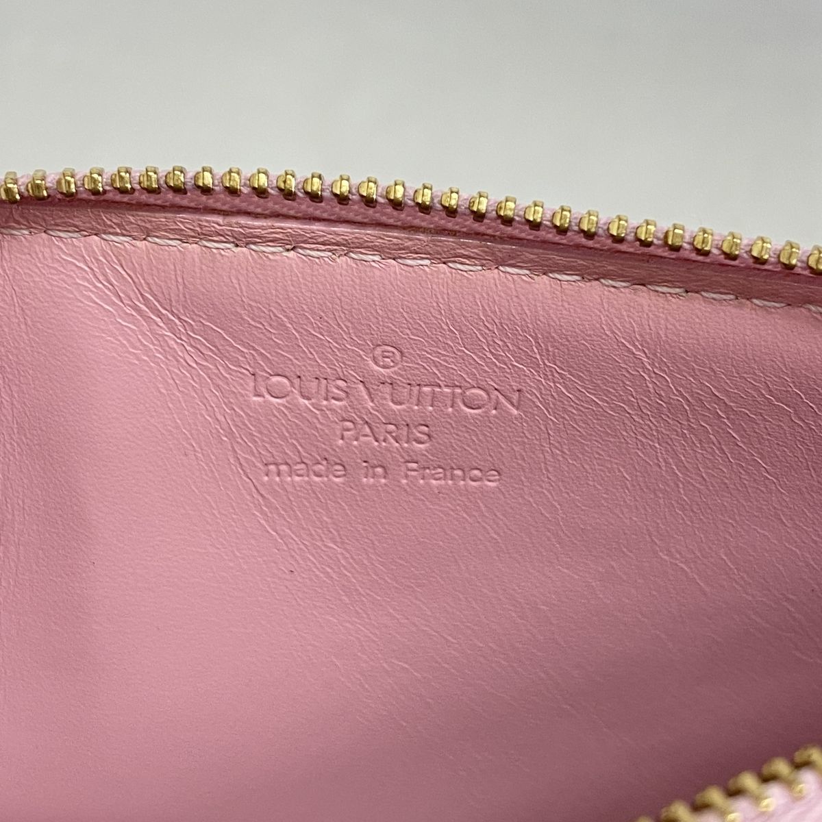 Louis Vuitton Pouch Vernis Lexington Rose — view 5