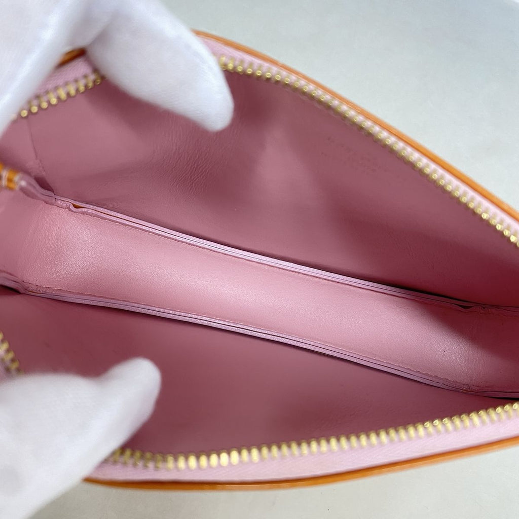 Louis Vuitton Pouch Vernis Lexington Rose — view 4