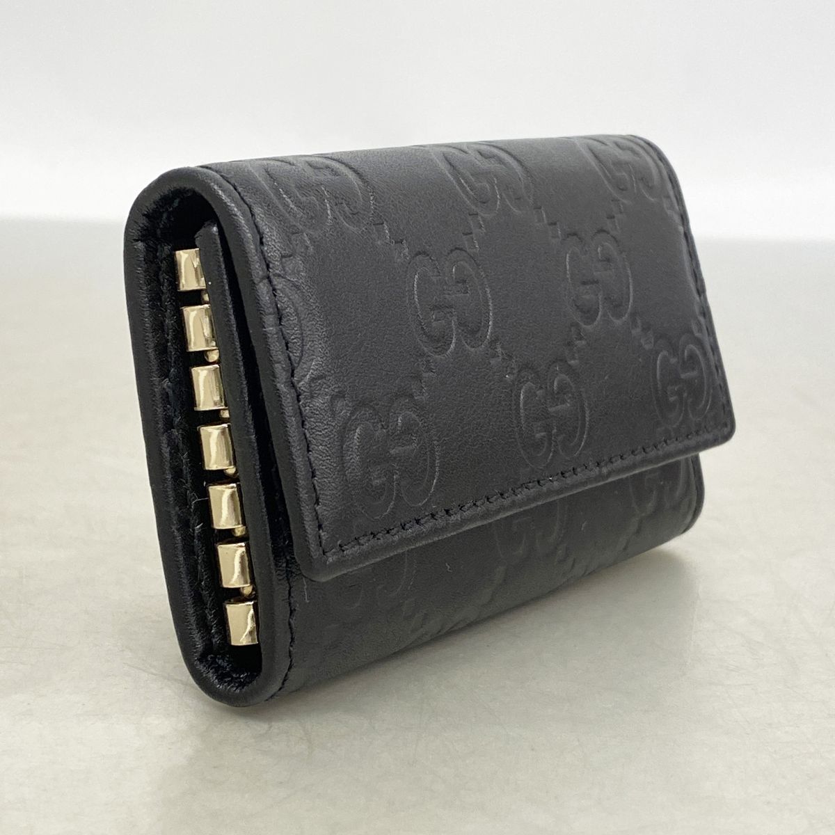 Gucci Key Case Guccissima Leather Black Champagne Gold Key Holder — view 2