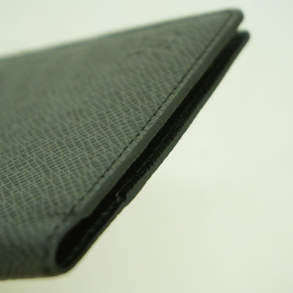 Louis Vuitton Passport Case Taiga Couverture Ardoise — view 5