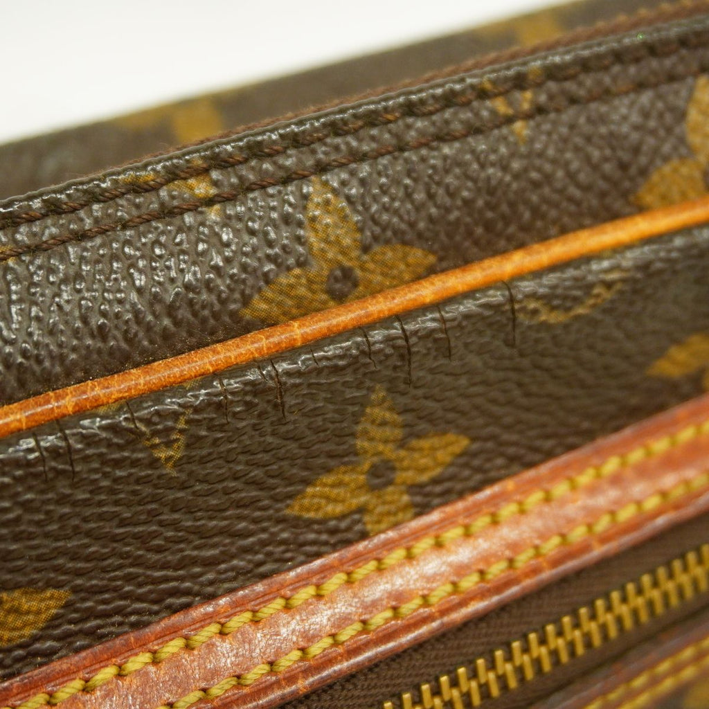 Louis Vuitton Clutch Monogram Marly Dragonne GM Brown — view 8