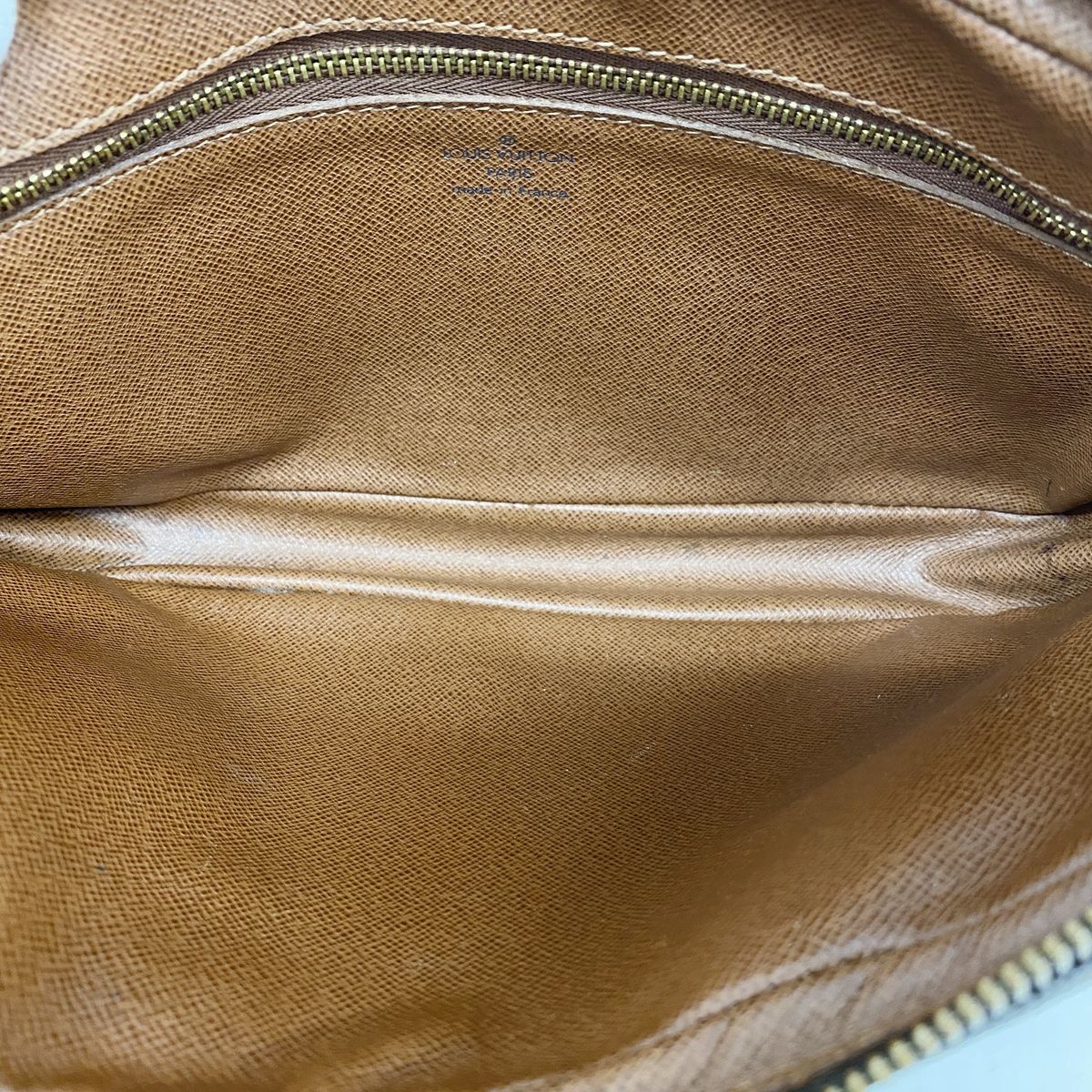 Louis Vuitton Clutch Monogram Marly Dragonne GM Brown — view 4