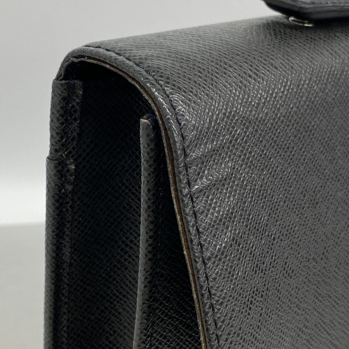 Louis Vuitton Business Bag Taiga Angara Ardoise — view 7
