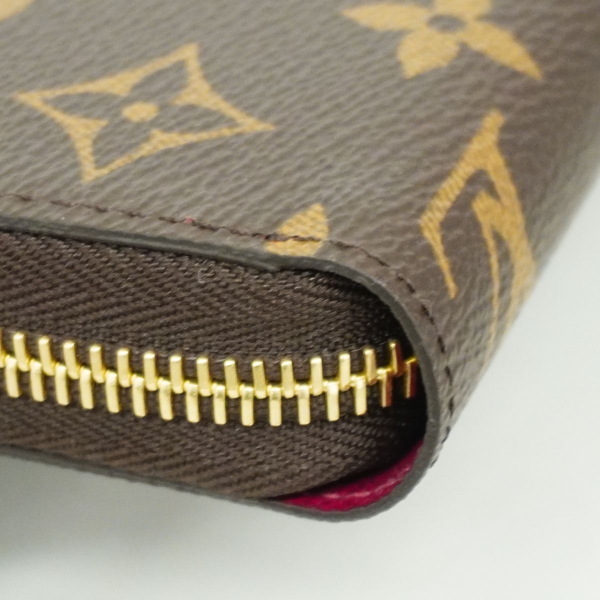 Louis Vuitton Wallet Monogram Zippy Fuchsia — view 6