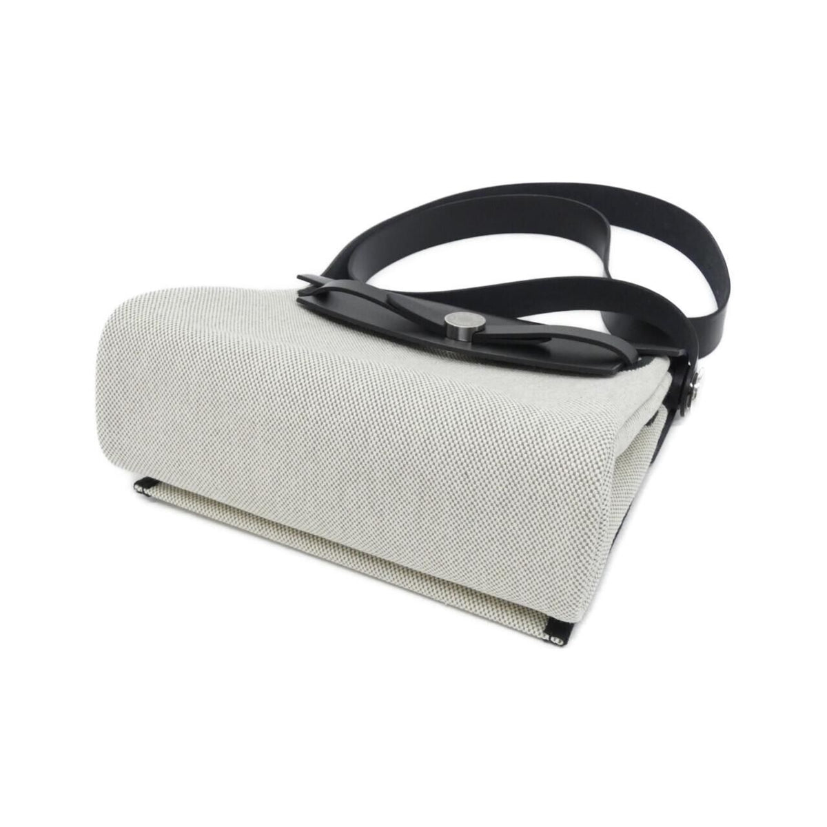 Hermes Herbag Zip 20 Shoulder Bag — view 3