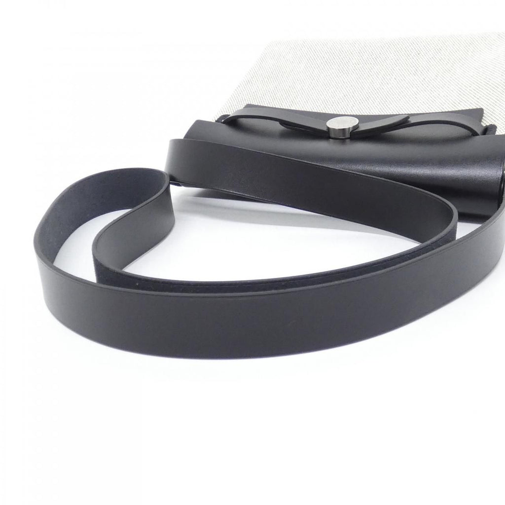 Hermes Herbag Zip 20 Shoulder Bag — view 5
