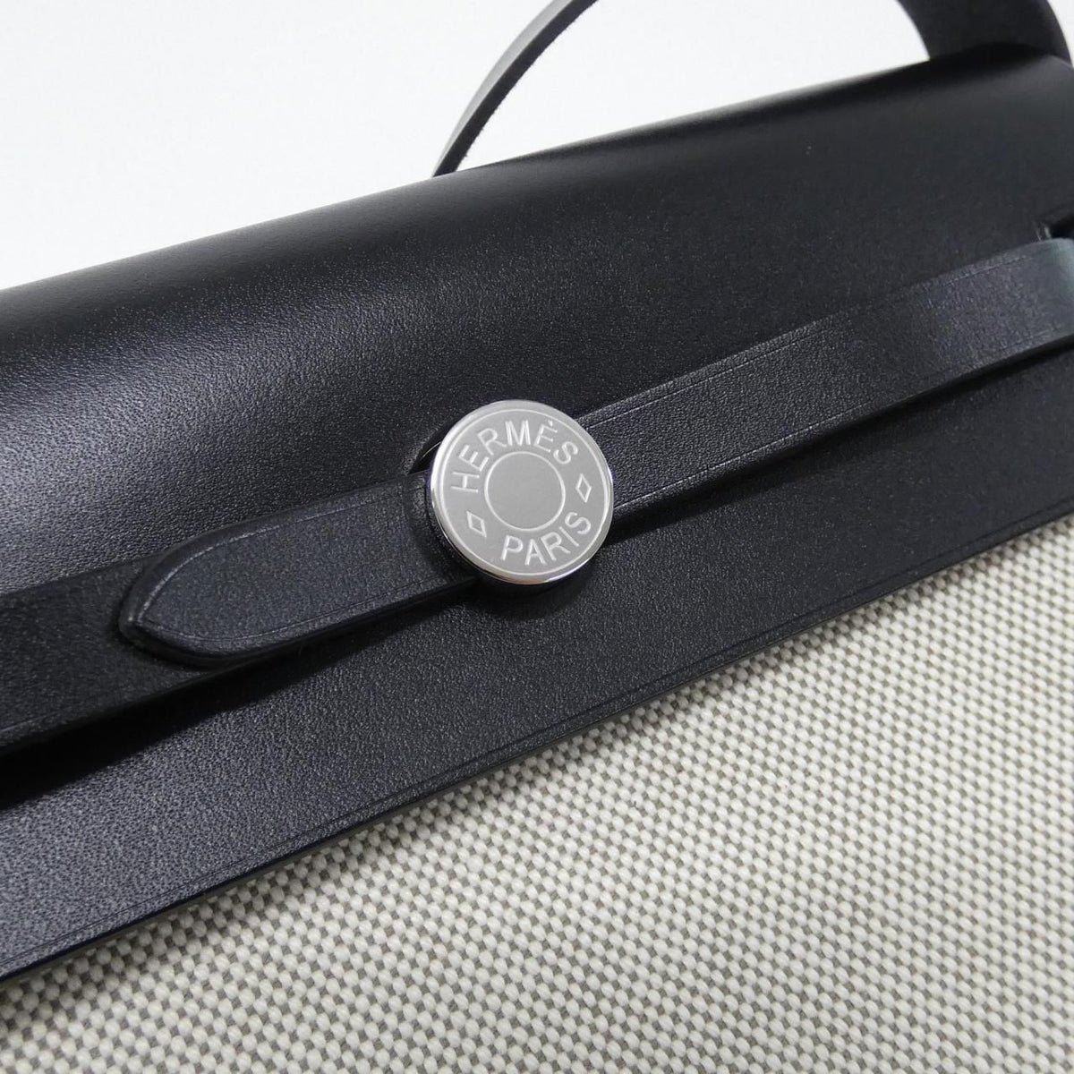 Hermes Herbag Zip 20 Shoulder Bag — view 4