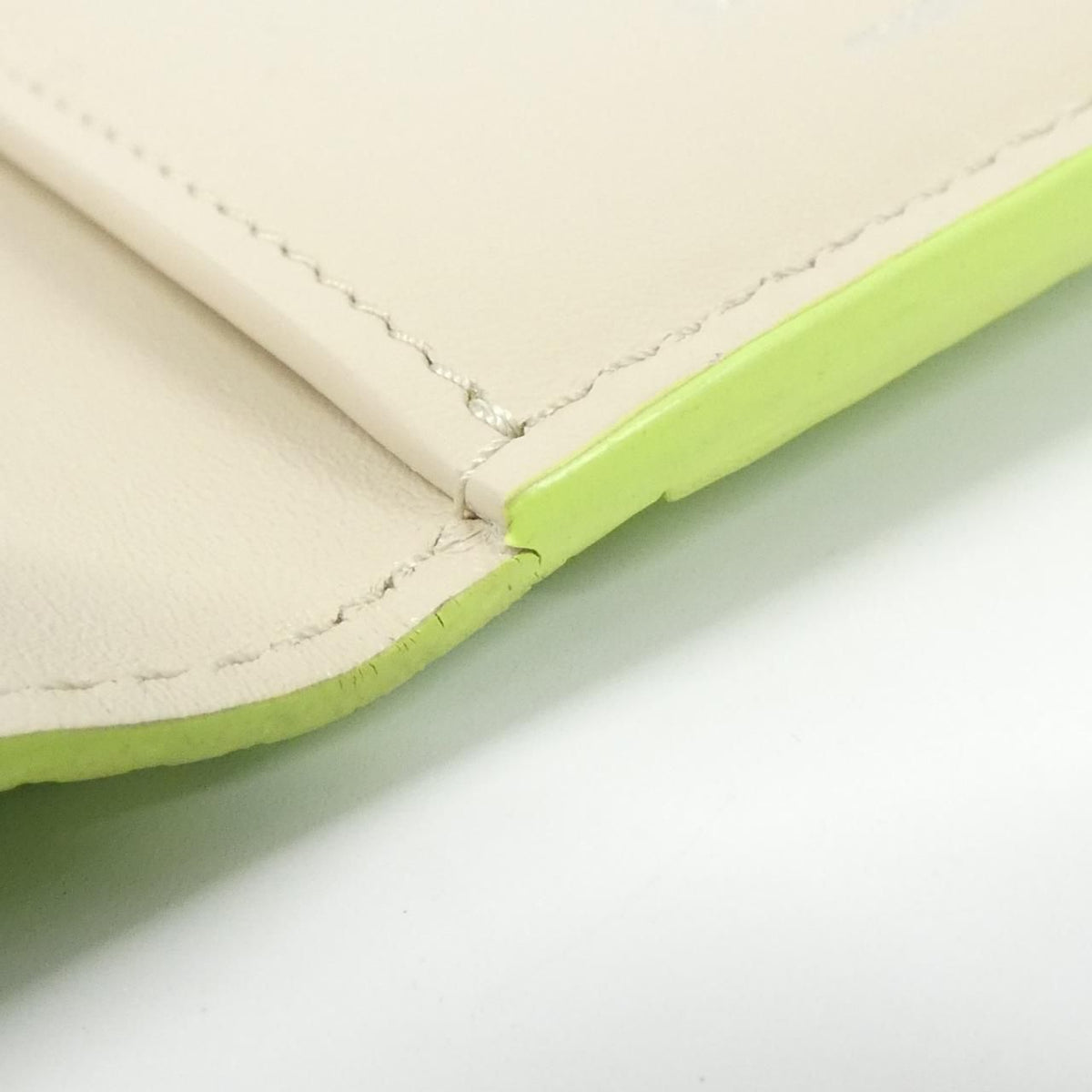 Louis Vuitton Epi Pocket Organizer Card Case — view 7