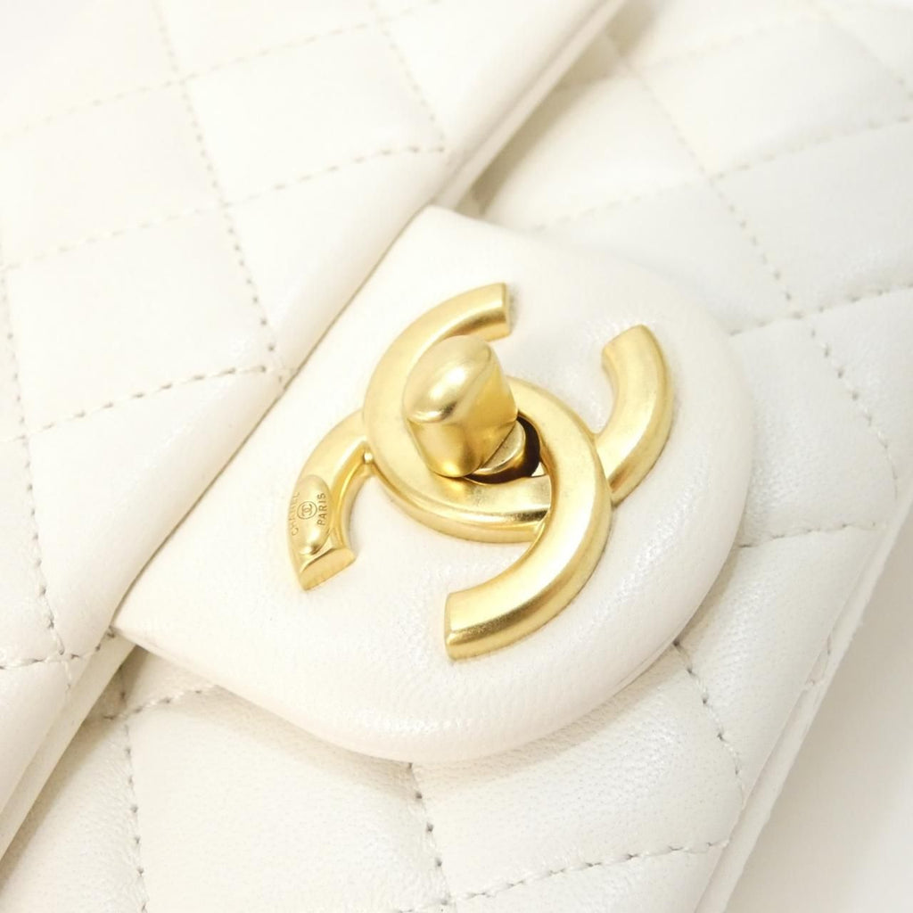 Chanel Shoulder Bag White — view 4