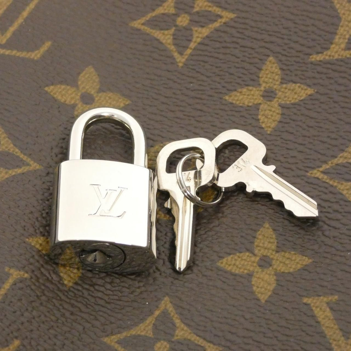 Louis Vuitton Monogram Macassar Keepall Bandouliere 45 Boston Bag — view 5