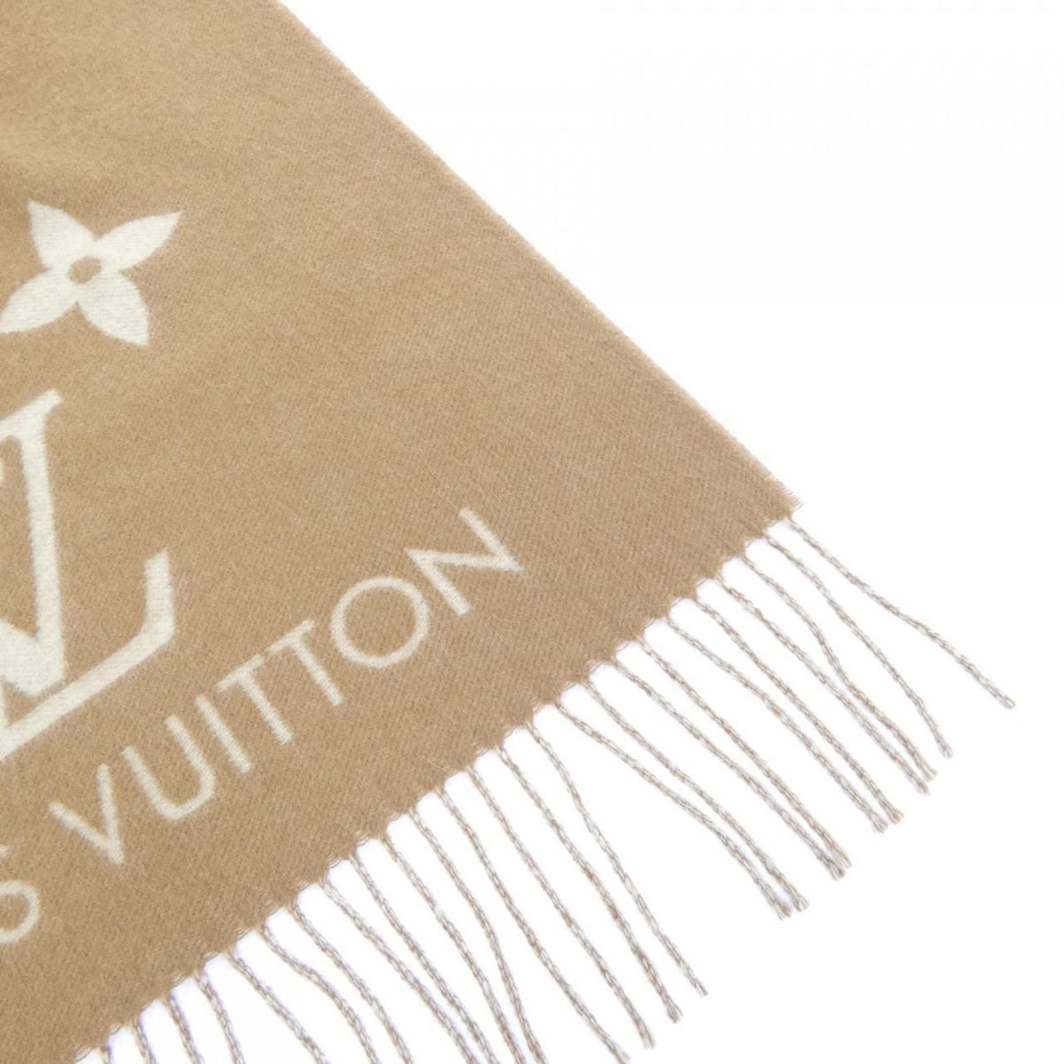 Louis Vuitton Echarpe Reykjavik Scarf — view 2