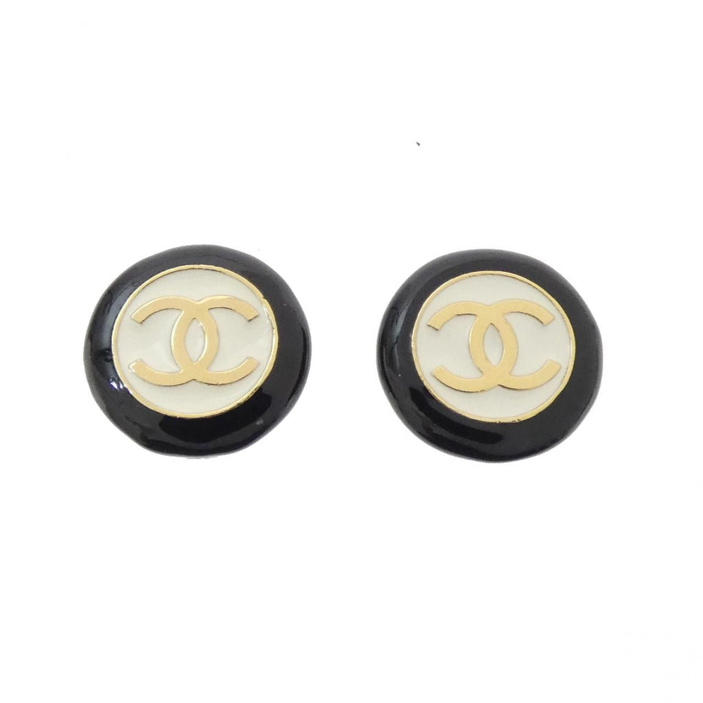 Chanel Earrings Gold