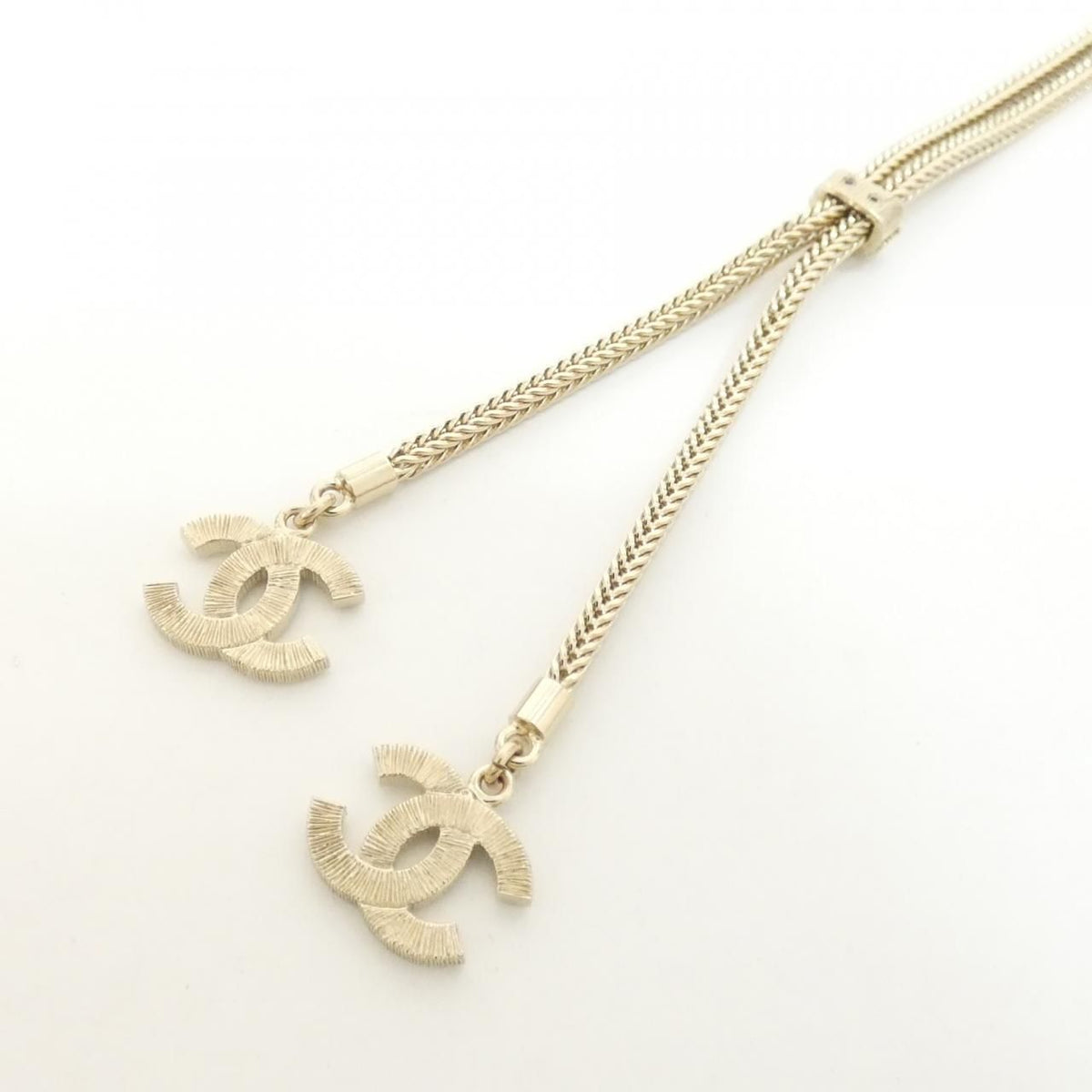 Chanel Necklace Gold — view 3