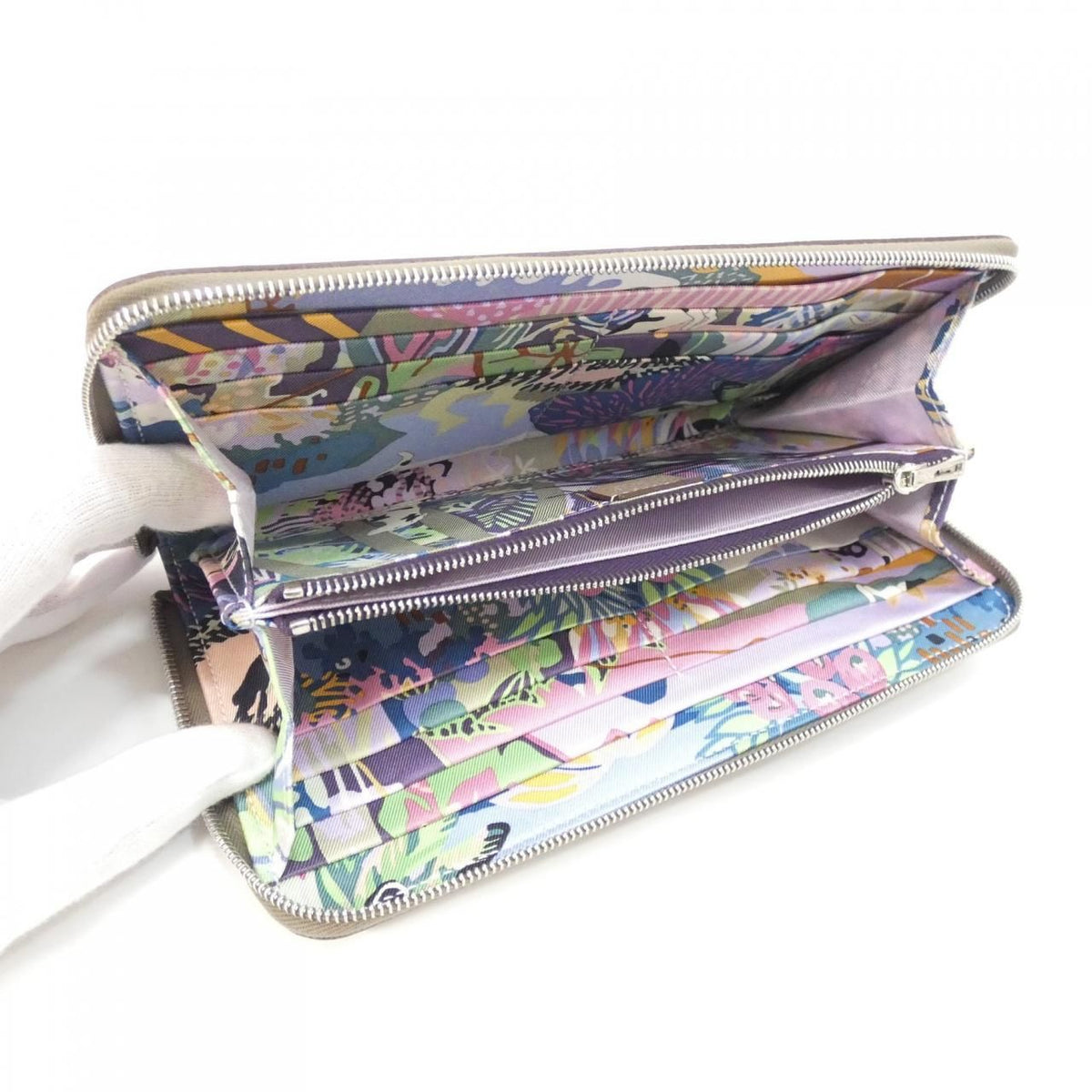 Hermes en Liberte Silk'in Classic Wallet — view 5