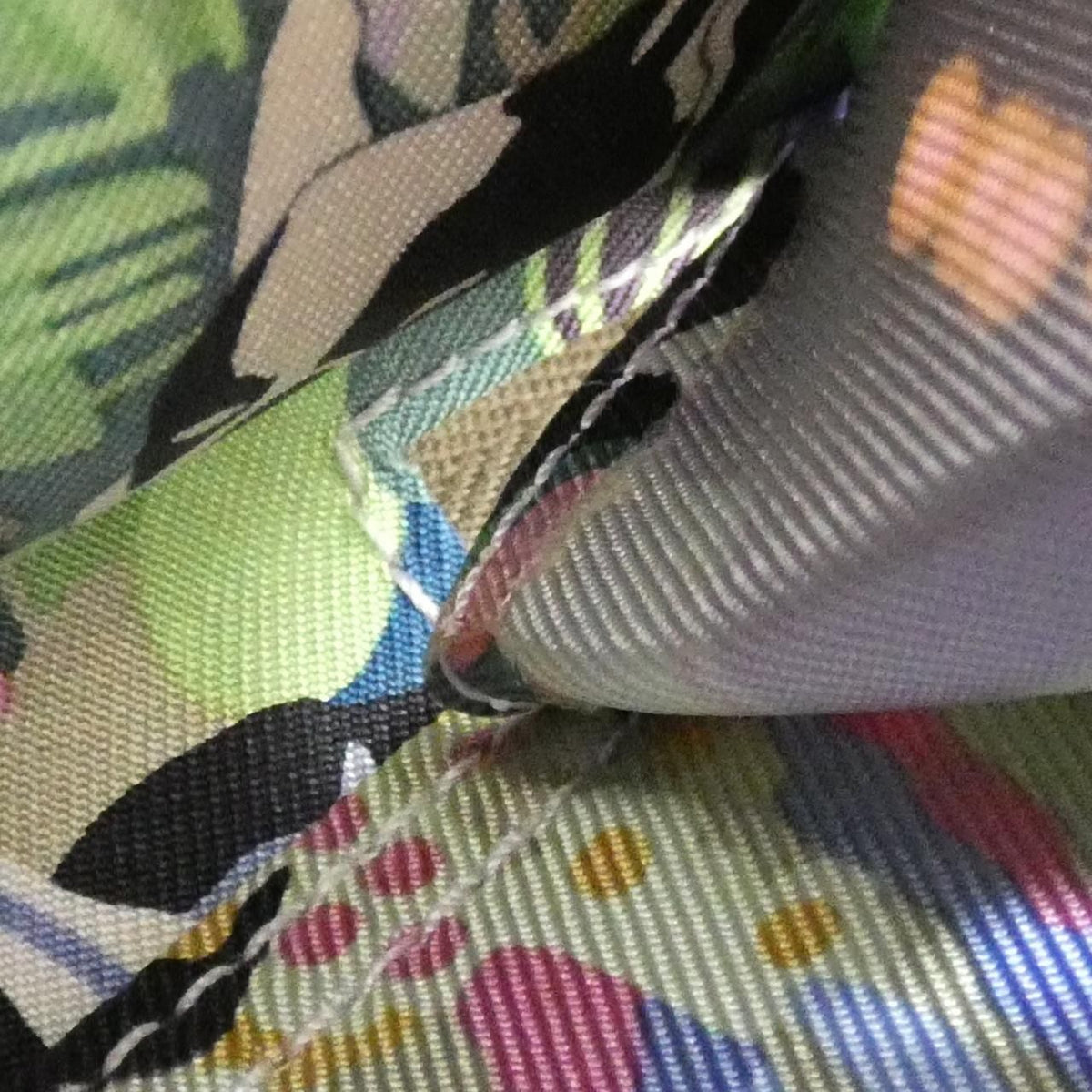 Hermes en Liberte Silk'in Classic Wallet — view 6