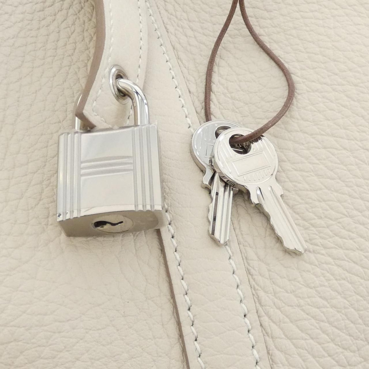 Hermes Picotin Lock PM Bag — view 3