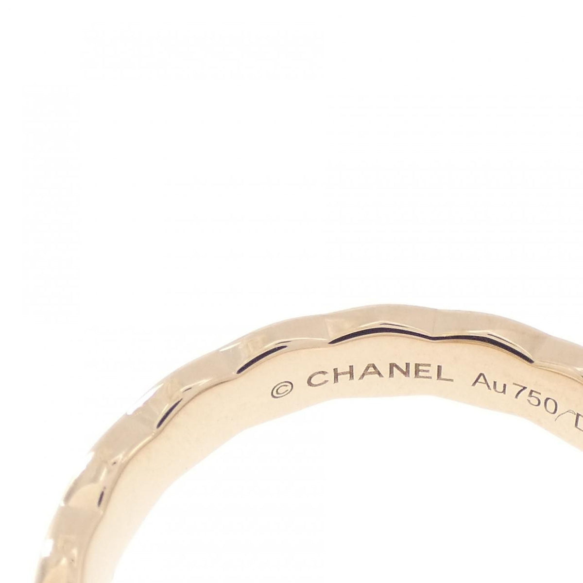 Chanel Coco Crush Mini Ring — view 3