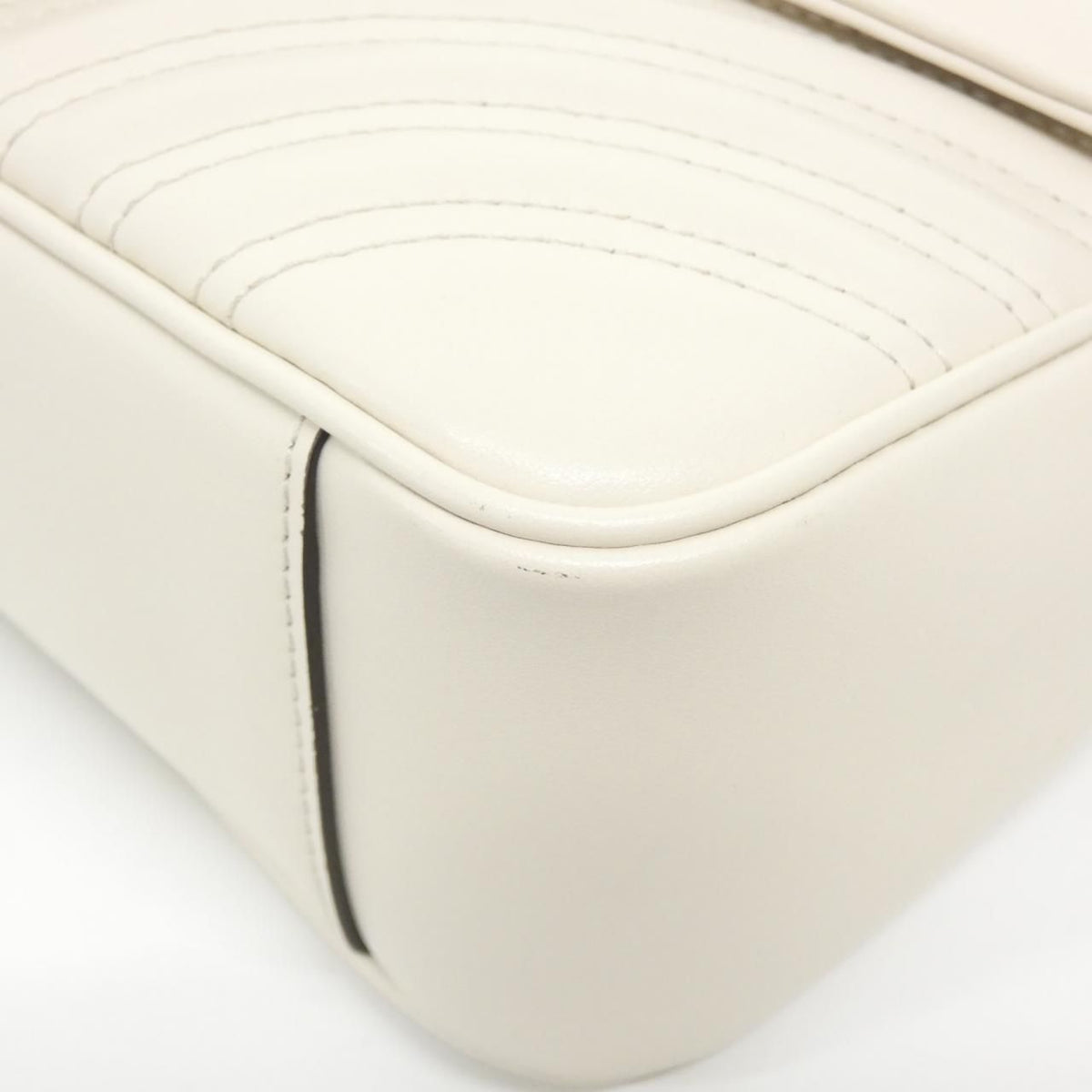 Gucci GG Marmont Dtdid Shoulder Bag — view 3