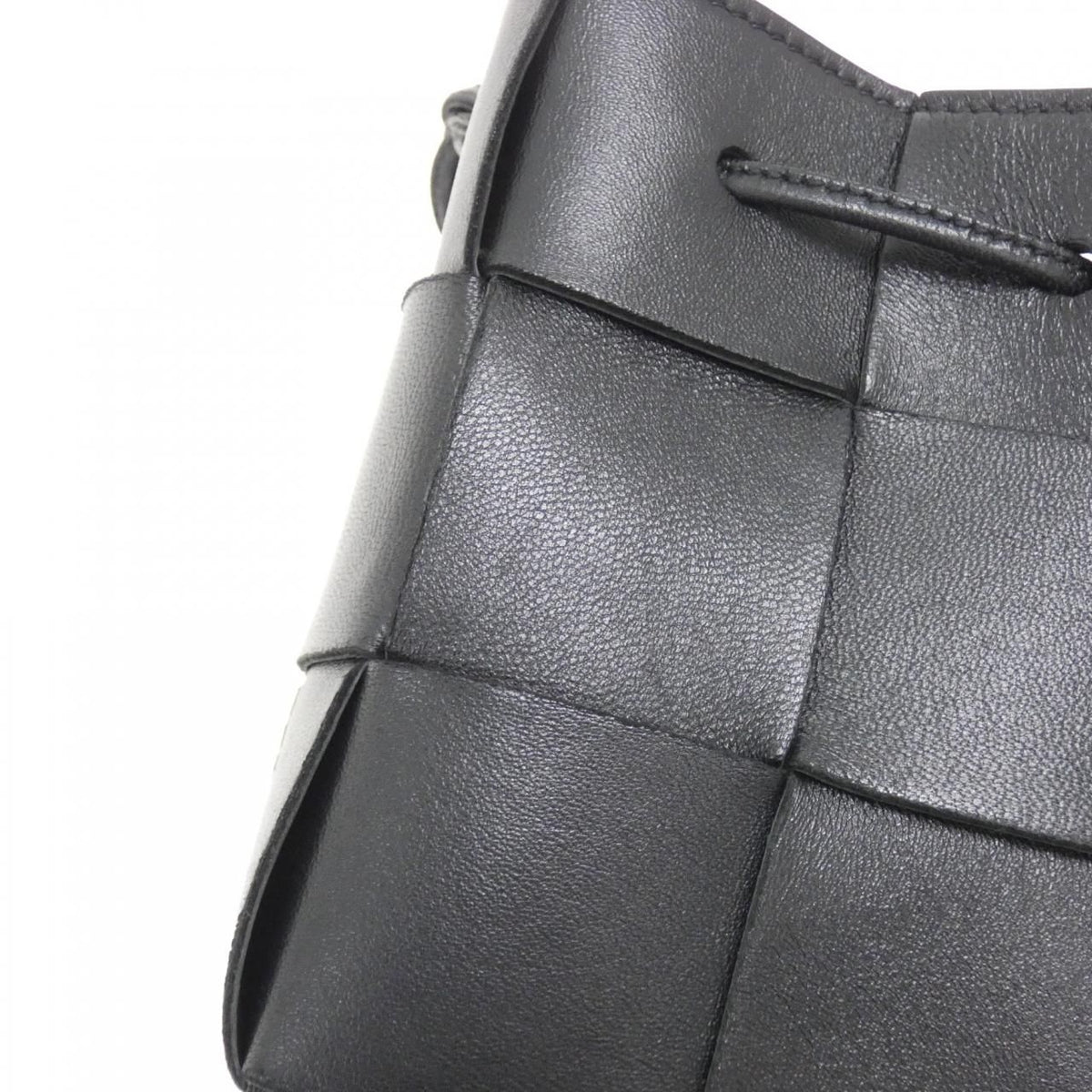 Bottega Veneta Shoulder Bag — view 3