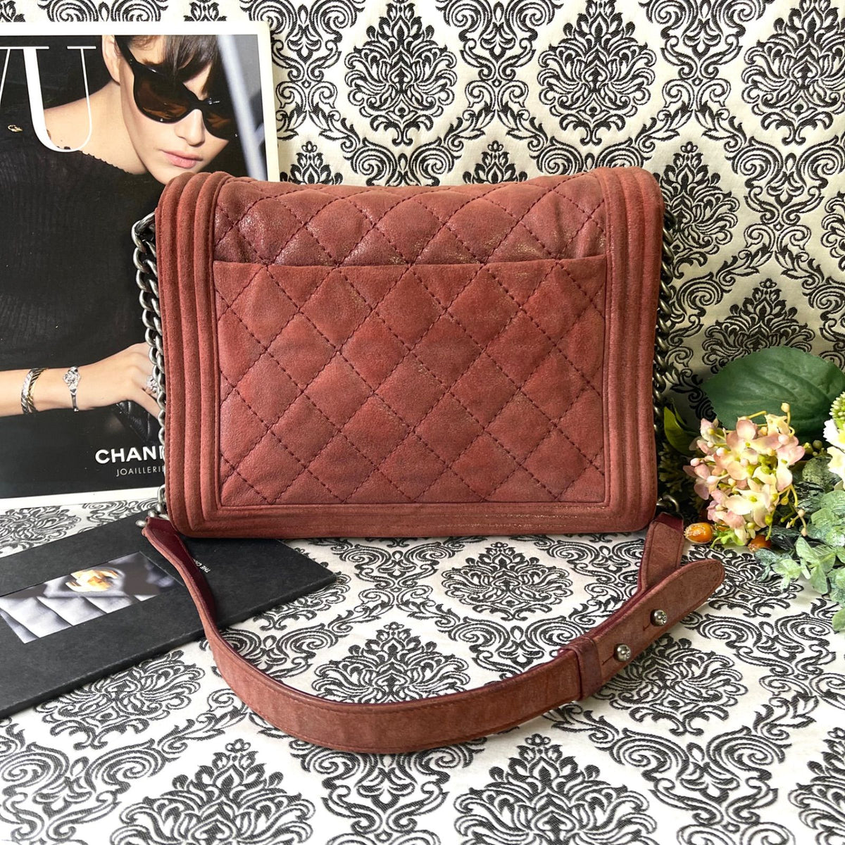 Chanel Boy Chain Shoulder Quilted Bag Red — view 3