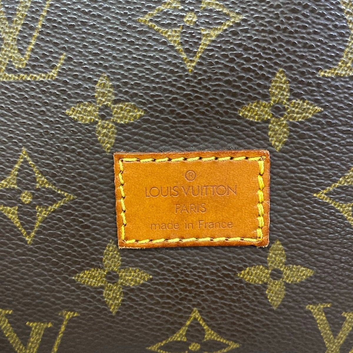Louis Vuitton Shoulder Bag Monogram Saumur 30 — view 8