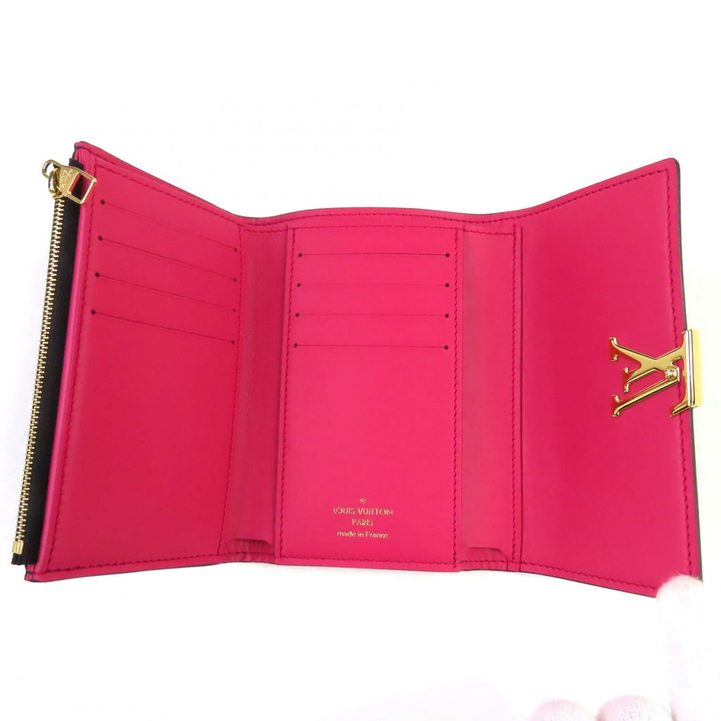Louis Vuitton Portefeuille Capucines Compact Taurillon Leather Bifold Wallet — view 6
