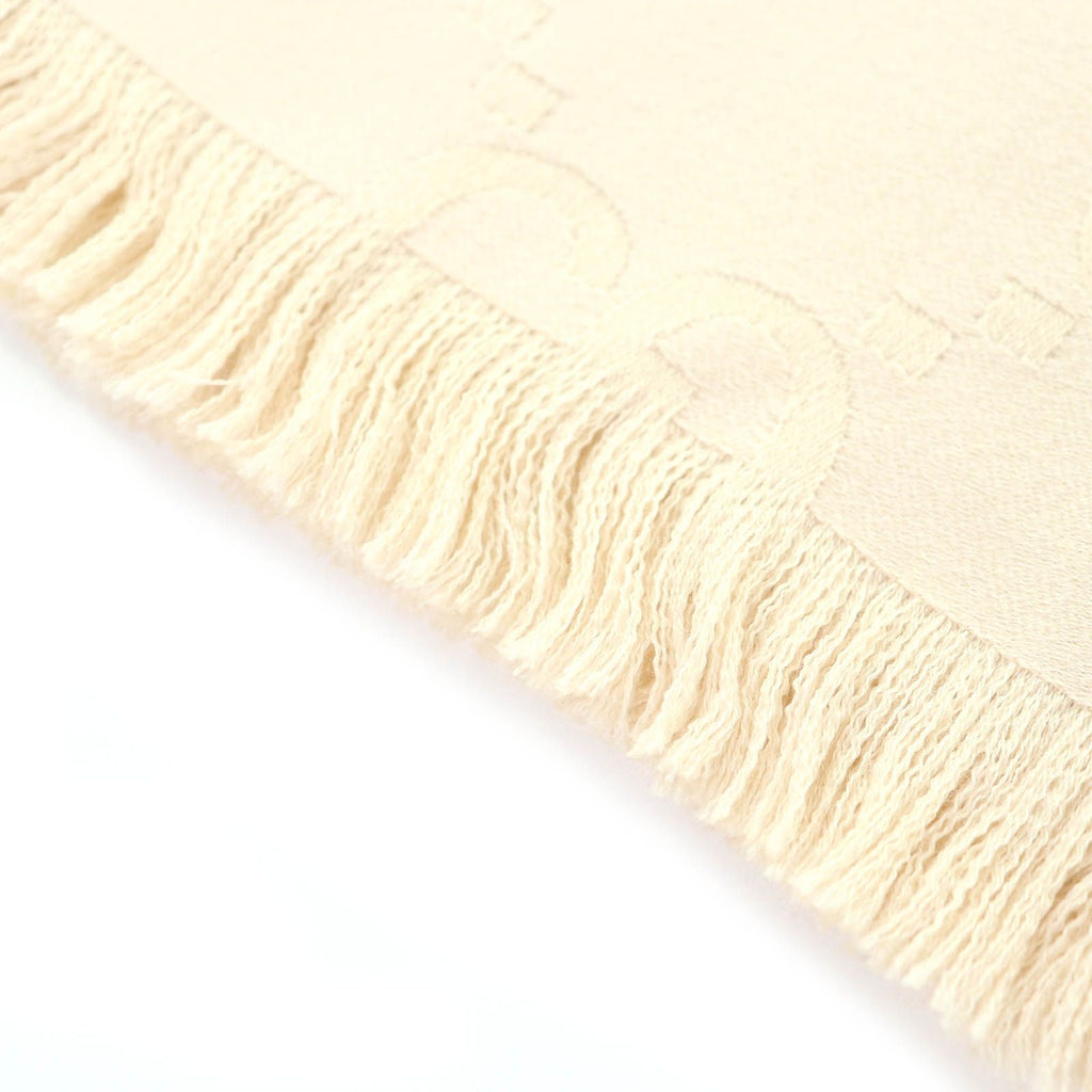 Gucci Wool Silk GG Jacquard Fringe Large Shawl Blanket Light Beige Scarf — view 5