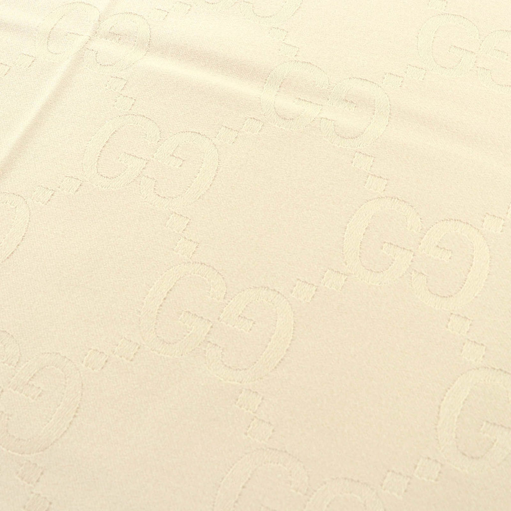 Gucci Wool Silk GG Jacquard Fringe Large Shawl Blanket Light Beige Scarf — view 3