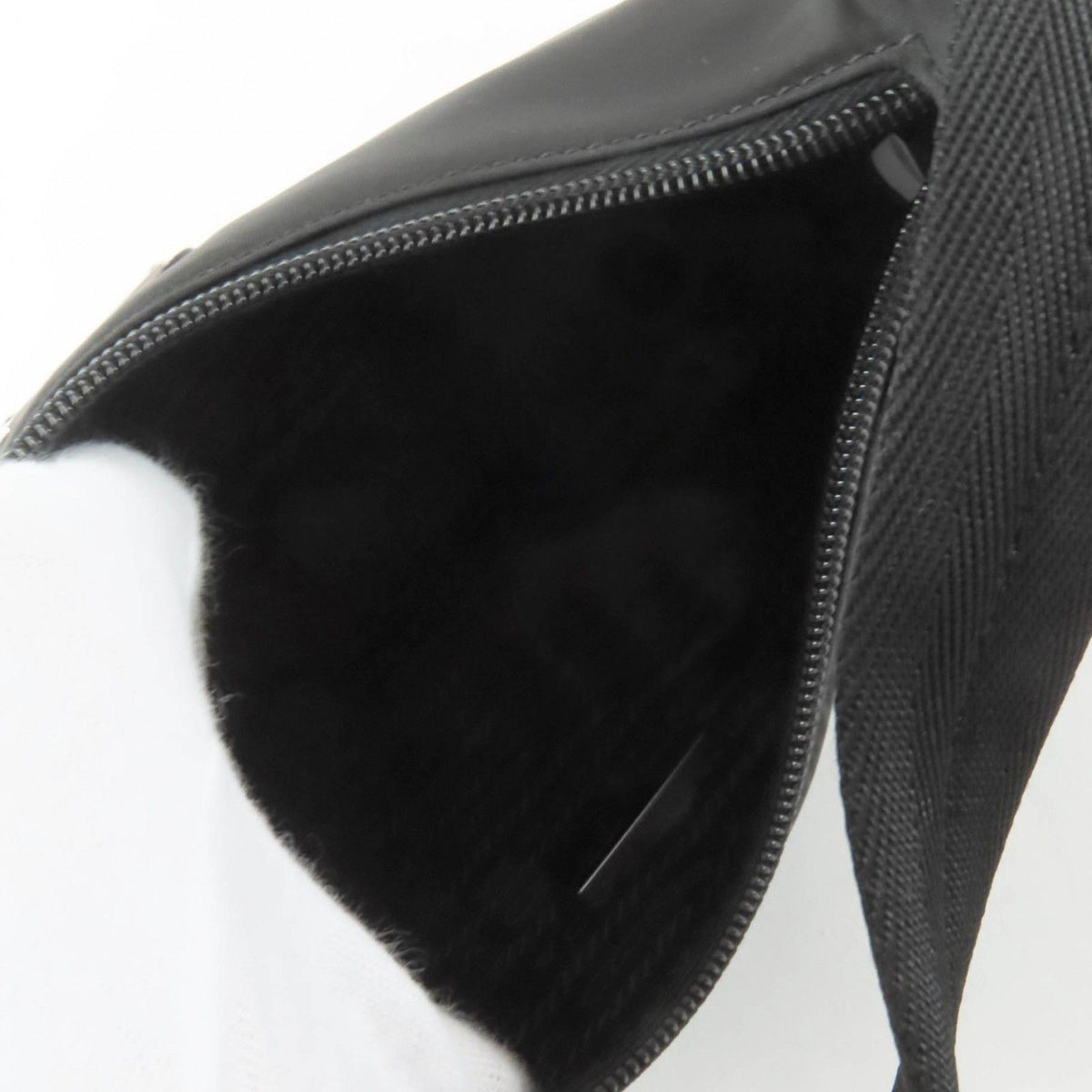 Prada Re Edition 2000 Re-Nylon Mini Bag Triangle Plate Charm Black — view 4