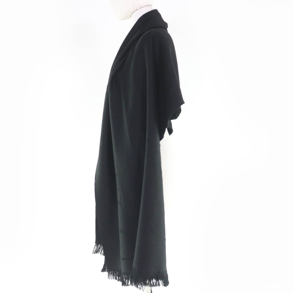 Gucci Wool 100% Logo Large Scarf with Fringe Shawl Black 70 — view 4