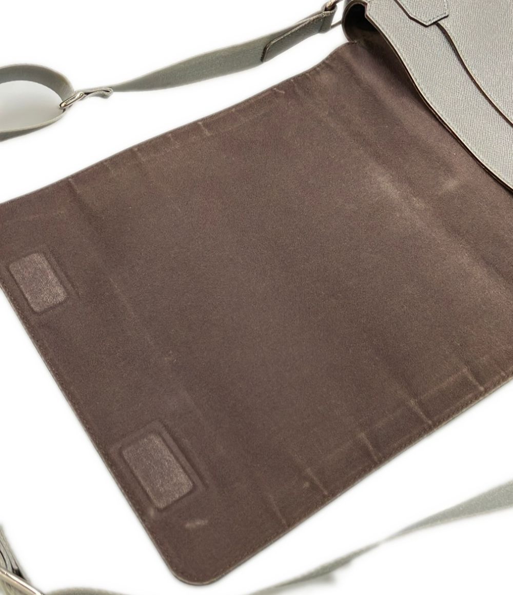 Louis Vuitton Messenger Bag Crossbody Milo Taiga — view 7