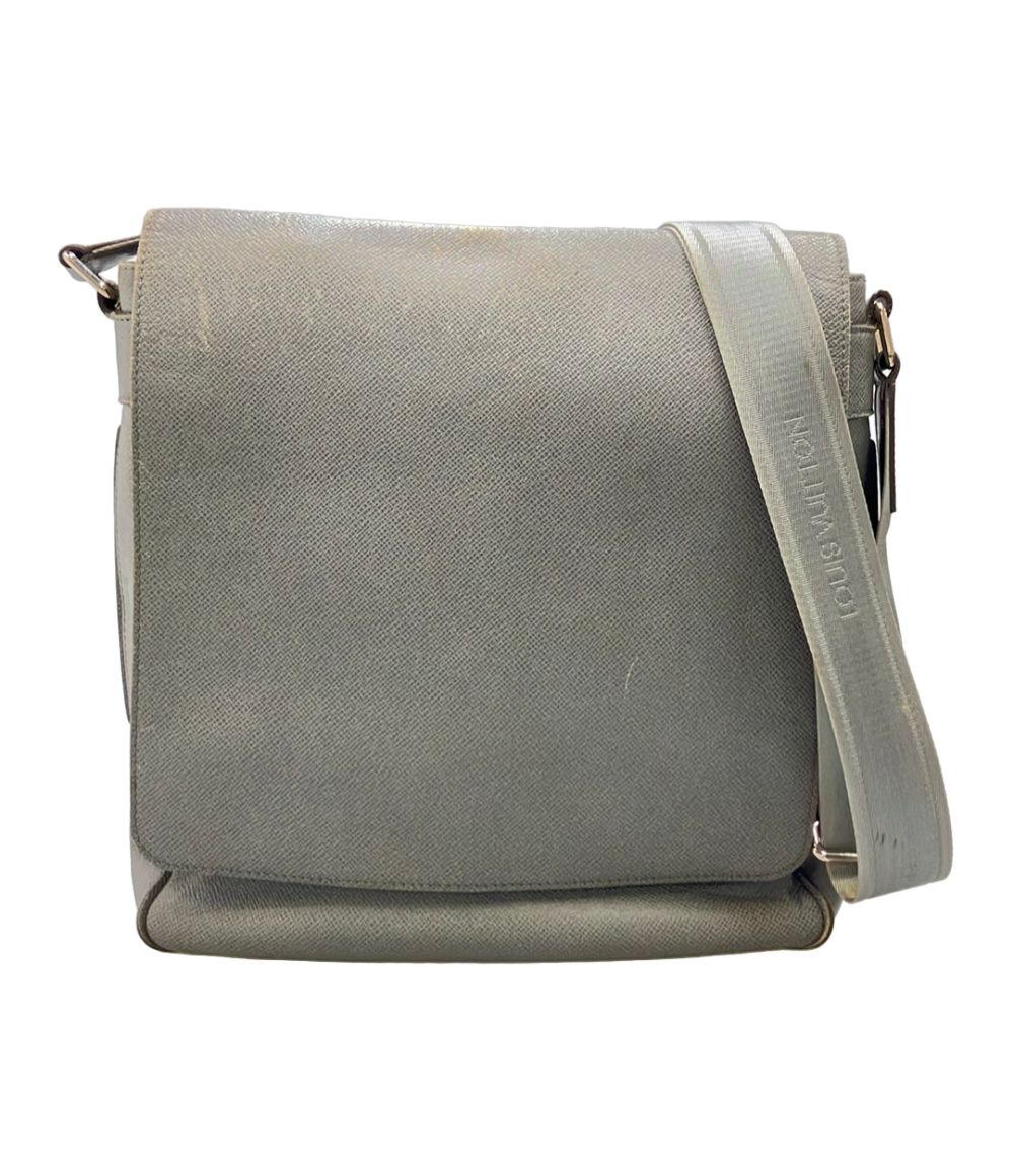 Louis Vuitton Messenger Bag Crossbody Milo Taiga