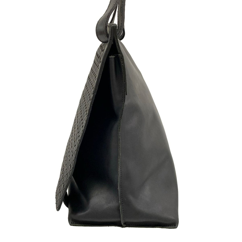 Bottega Veneta Shoulder Bag Intrecciato Black Leather — view 4