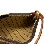 Louis Vuitton Handbag Monogram Mini Pochette Delightful — view 7