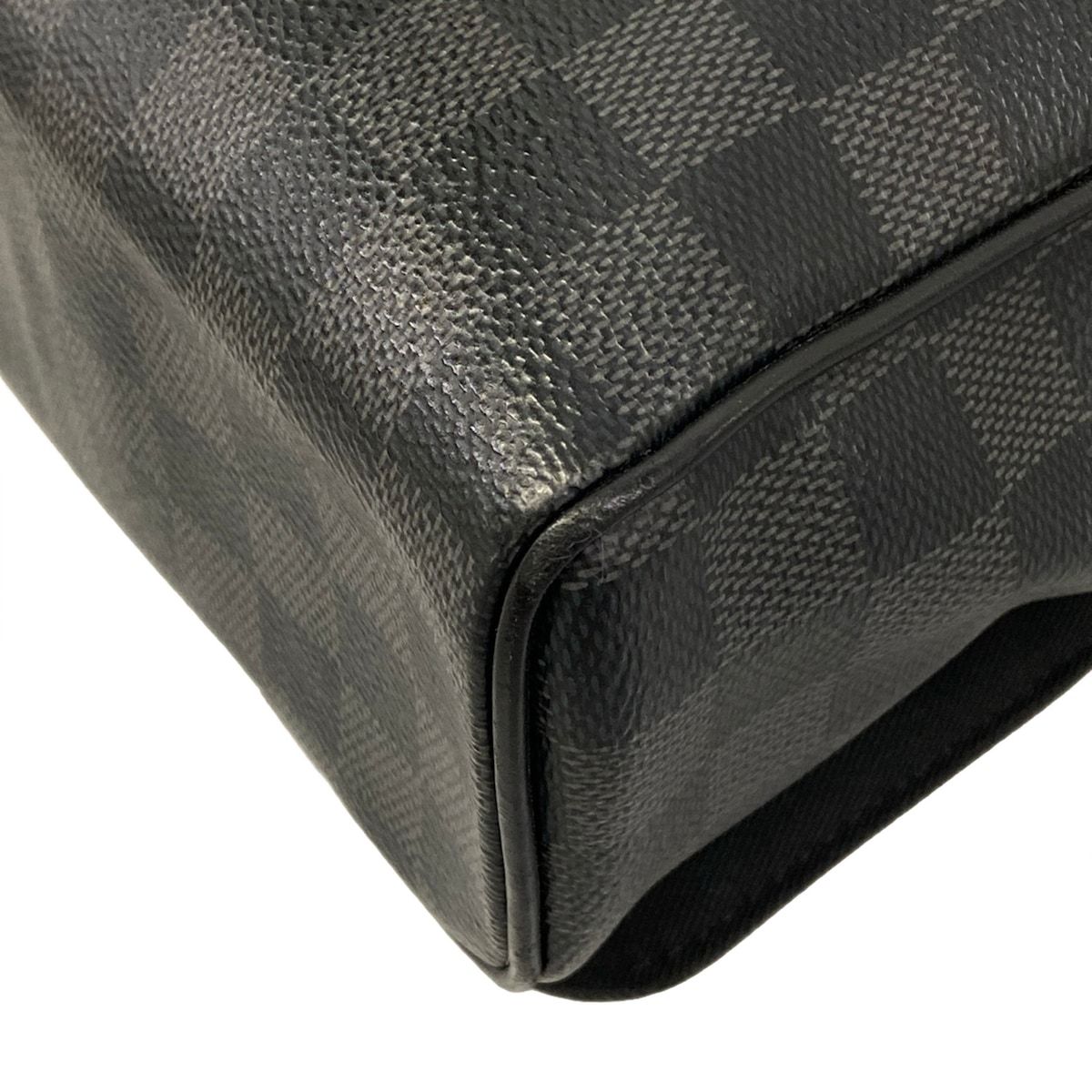 Louis Vuitton Shoulder Bag Damier Graphite District MM NM — view 6