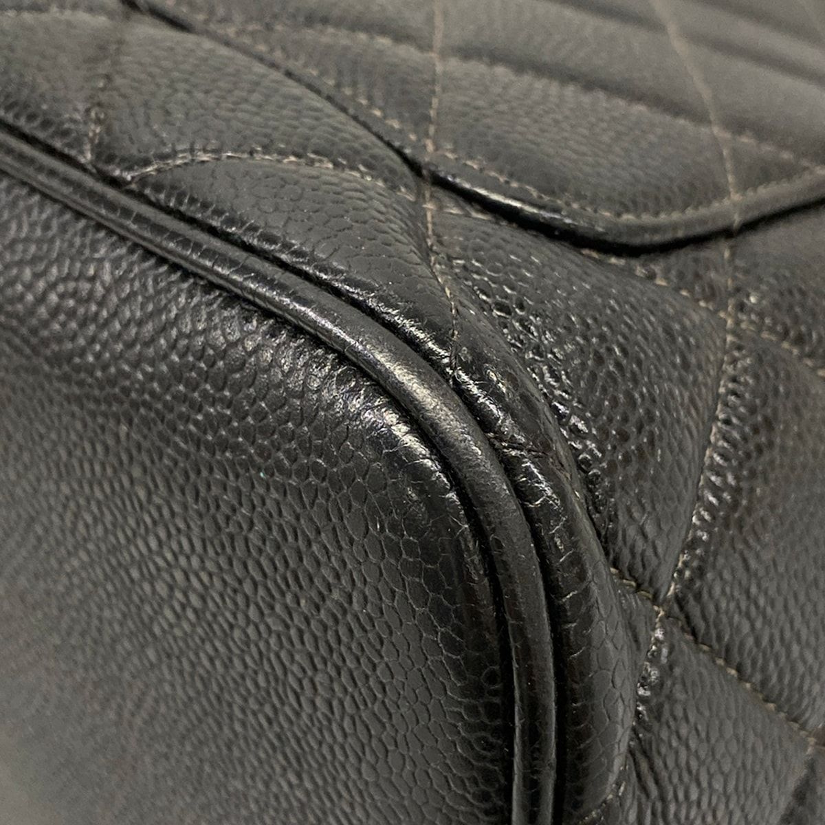 Chanel Tote Bag Reprint Black Gold — view 8
