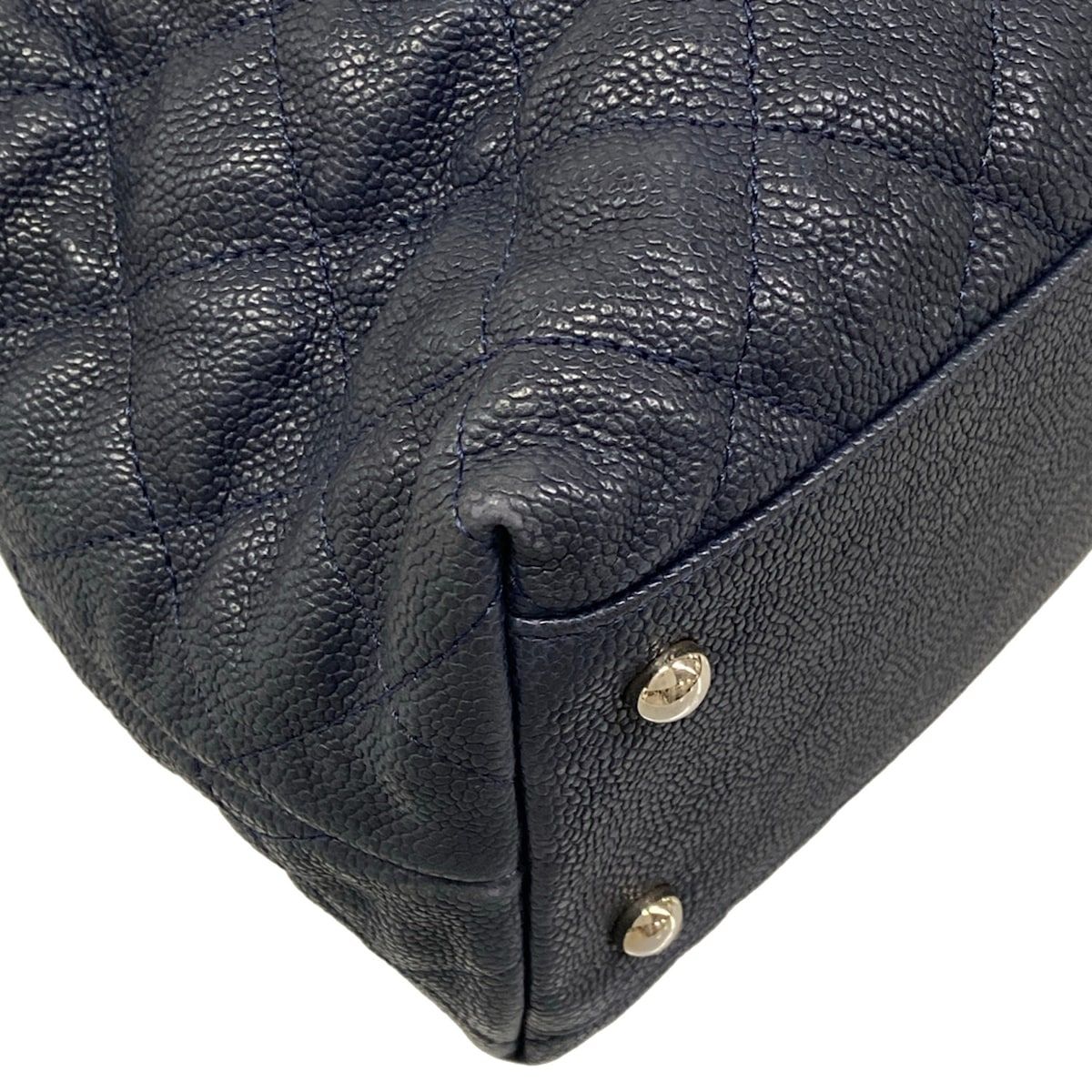 Chanel Tote Bag Quilted Navy Chain Shoulder Silver — view 8