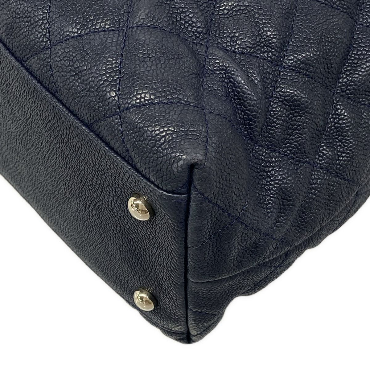 Chanel Tote Bag Quilted Navy Chain Shoulder Silver — view 7