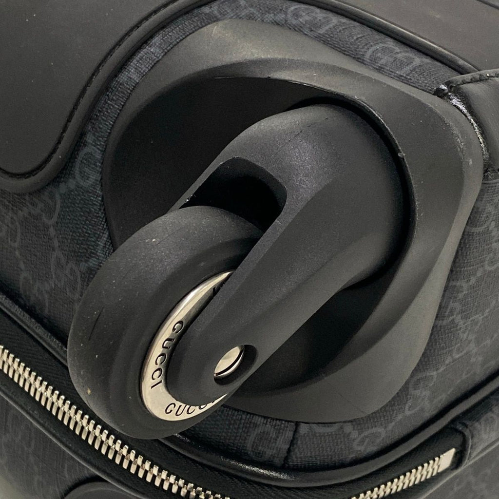 Gucci Travel Bag GG Supreme Black Leather — view 7
