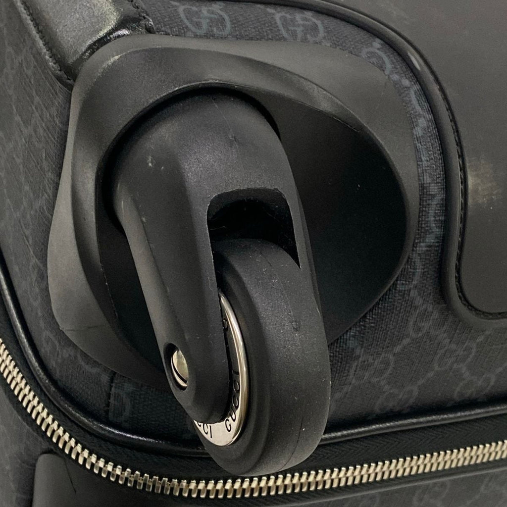 Gucci Travel Bag GG Supreme Black Leather — view 8